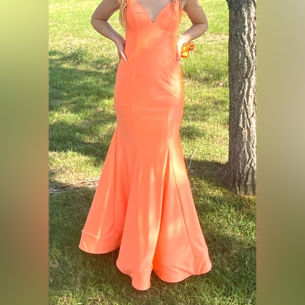 Light Orange full length dress.  Size 0, Worn Once